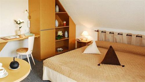Logis Le Gavrinis Hotel Baden Kültér fotó